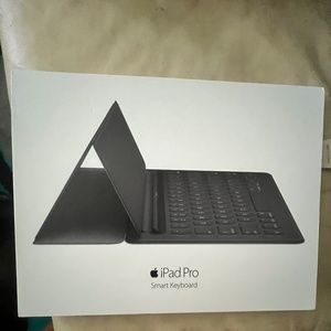 Apple iPad Pro Magic Keyboard. MJYR2LL/. Fits 12.9 Screen. For 1st and 2nd Gen.